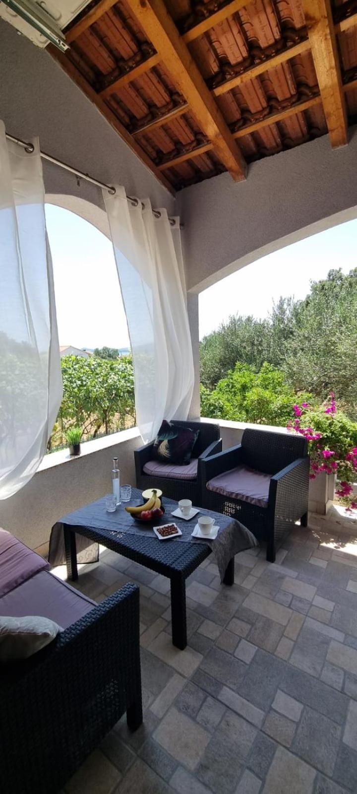 Apartman Rabatin Sveti Filip i Jakov Exterior photo